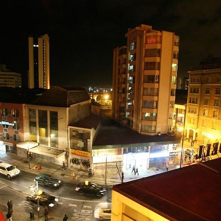 Hotel Puerta De Alcala فالبارايسو المظهر الخارجي الصورة